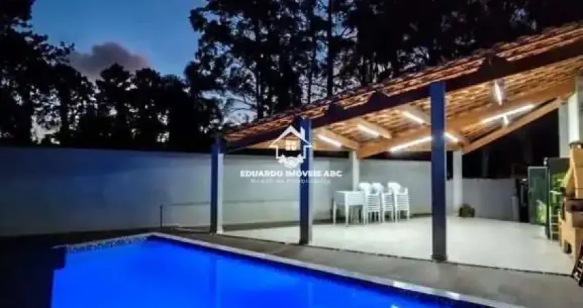 REF:7840. Casa em Condomínio para Venda no bairro Alvarenga, 2 dorm, 4 vagas. Excelente oportunidade!