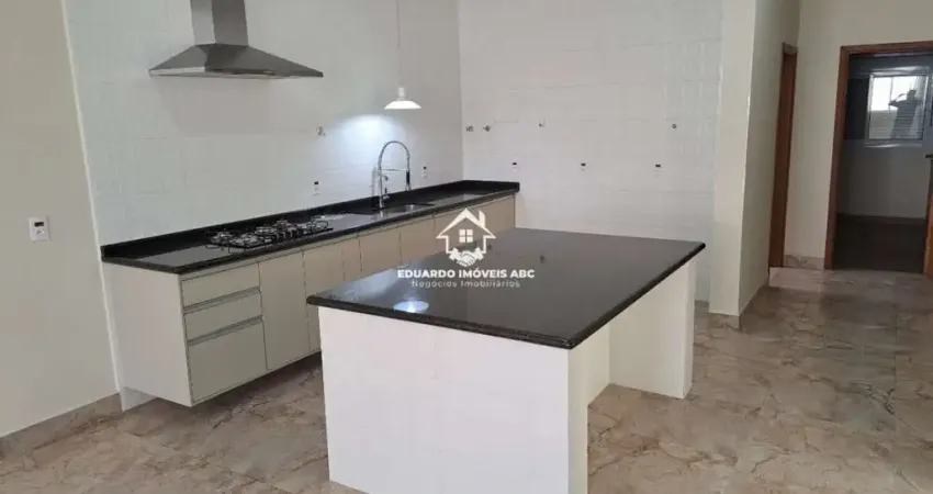 Casa Padrão6 para Venda, 2 dorm(s), 1 suite(s), 5 vaga(s), 166 m²