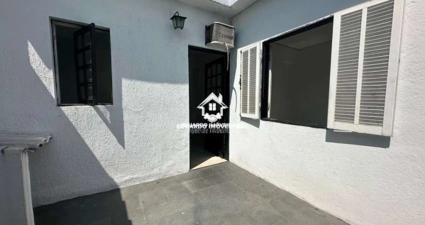 Casa (Assobradada) para Locação, 2 dorm(s), 1 vaga(s), 52 m²