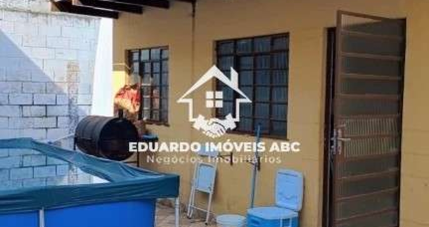 REF: 5574. Casa para venda. 3 dormitórios. 6 vagas na garagem. Ótima localização.