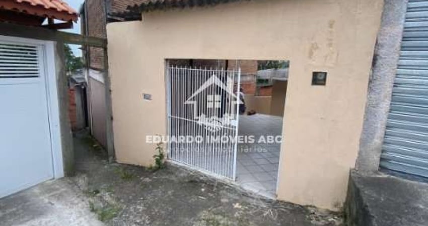 REF 6716. Casa independente. 2 dormitórios. 2 vagas na garagem. Eldorado - Diadema. Excelente oportunidade!