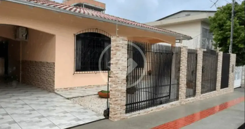 Casa com 2 quartos à venda na Rua Paraguai, 356, Nações, Balneário Camboriú