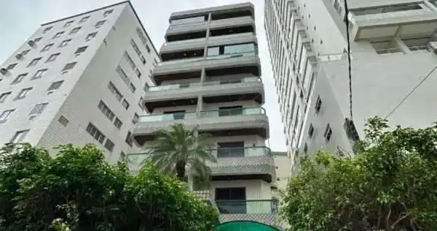 Apartamento de 1 dormitório (2 banheiros) com vaga de garagem no melhor lugar da Praia Grande, apenas 500m da praia da Guilhermina/Feirinha.