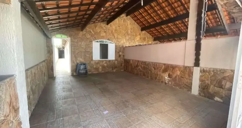 Excelente casa 03 dormitorios otima localização na Vila Guilhermina