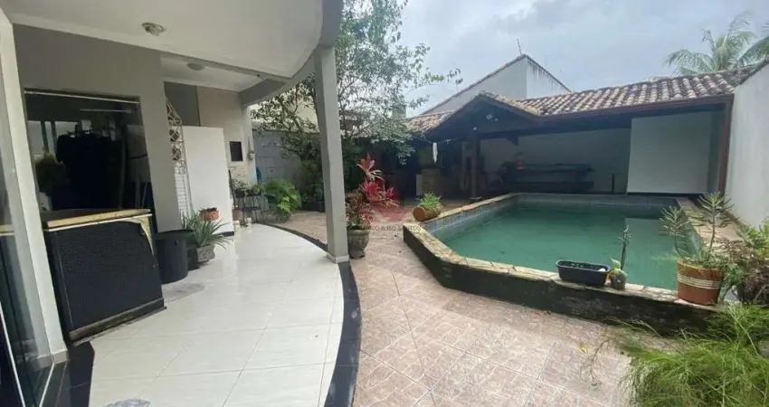 Casa com 3 quartos para alugar no Canto do Forte, Praia Grande