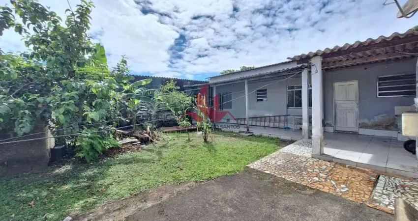 Casa com 4 quartos à venda na Vila Margarida, São Vicente