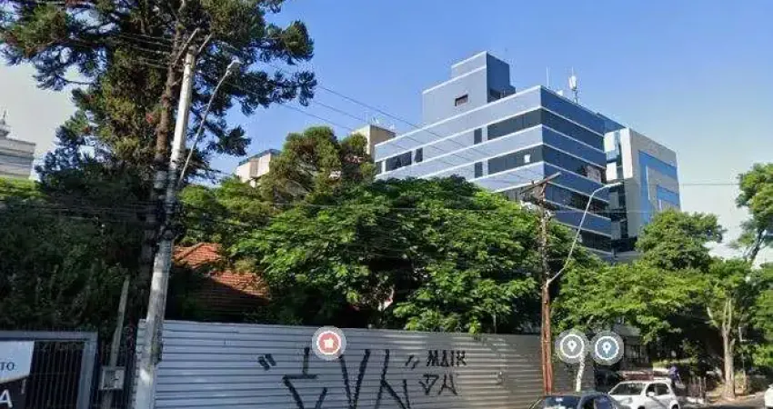 Terreno à venda na Avenida Cristóvão Colombo, 3215, Auxiliadora, Porto Alegre