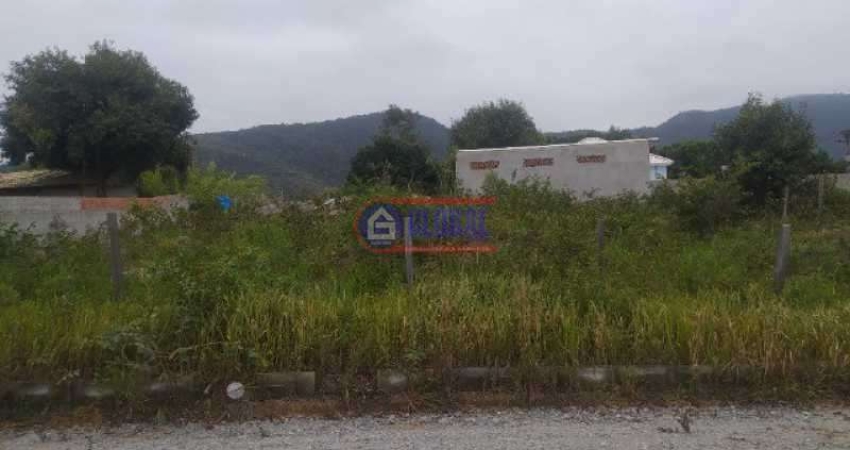 Terreno à venda na Rua Setenta e Três, Jacaroá, Maricá