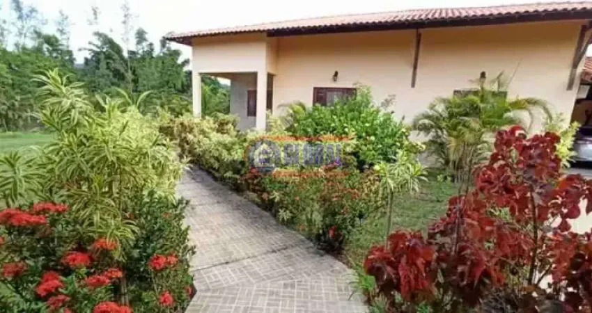 Chácara / sítio com 3 quartos à venda na Rua Delso Frederico de Almeida, Ubatiba, Maricá
