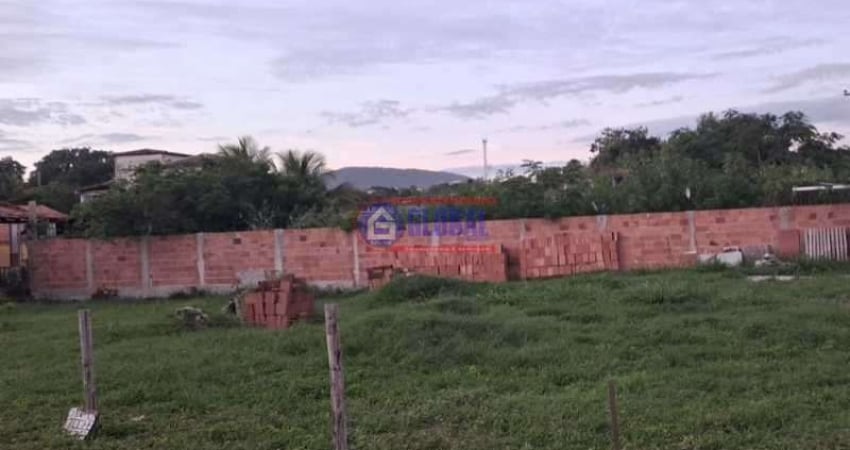 Terreno à venda na Rua Cento e Doze, Jardim Interlagos (Ponta Negra), Maricá