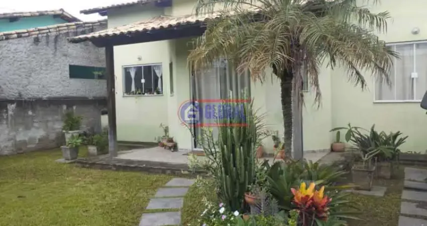Casa em condomínio fechado com 2 quartos à venda na Rua Cinco, São José do Imbassaí, Maricá