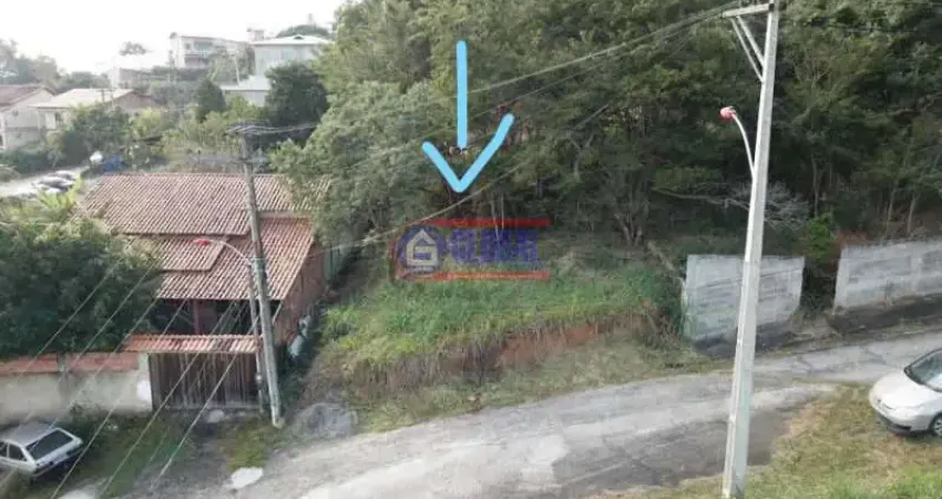 Terreno em condomínio fechado à venda na Avenida Roberto da Silveira, Flamengo, Maricá