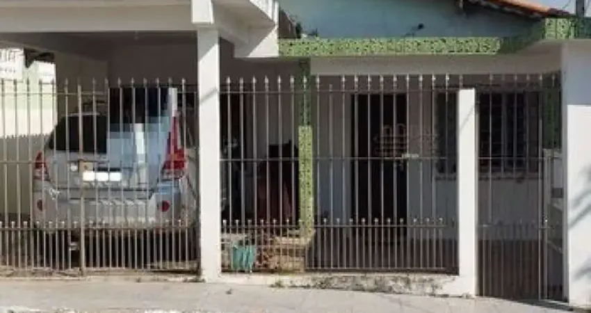 Casa Térrea à Venda no Jardim Sandra - Próximo ao Metrô Capão Redondo