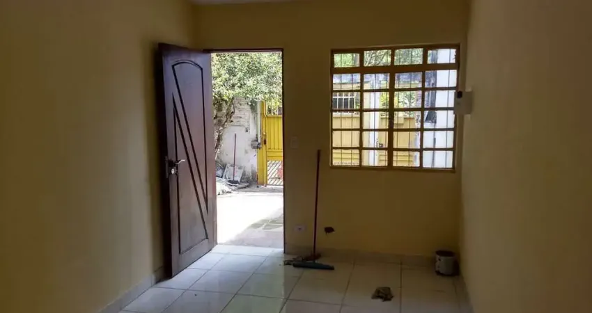Casa térrea à venda no capão redondo - próxima à nova estação comendador