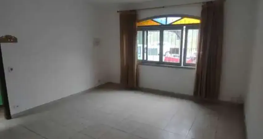 Campo grande ótimo sobrado excelente localização com 150m² constrídos