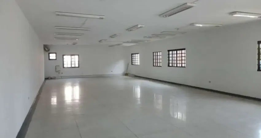 Ponto comercial com 1 sala para alugar no Campo Grande, São Paulo