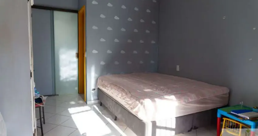 Campo Grande Sobrado Vila do Castelo Consórcio próximo Shopping