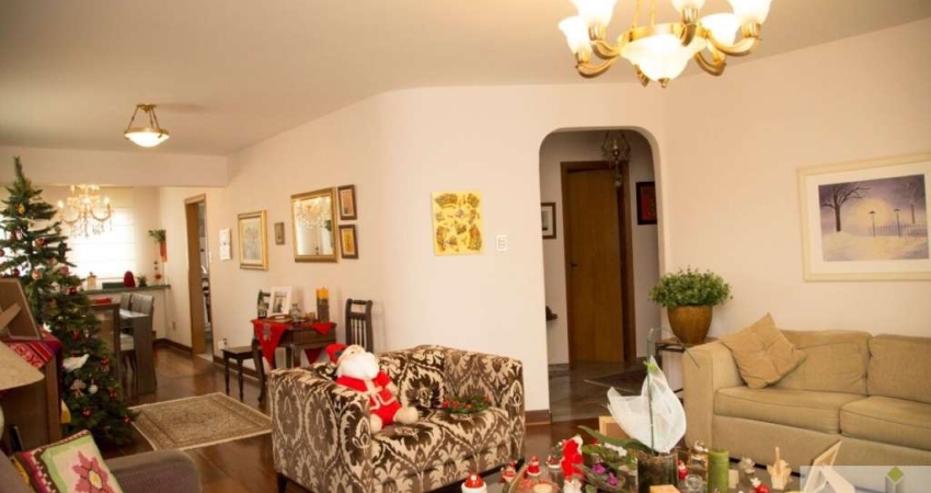 Apartamento 3 suítes, 3 vagas com 161m² no Brooklin