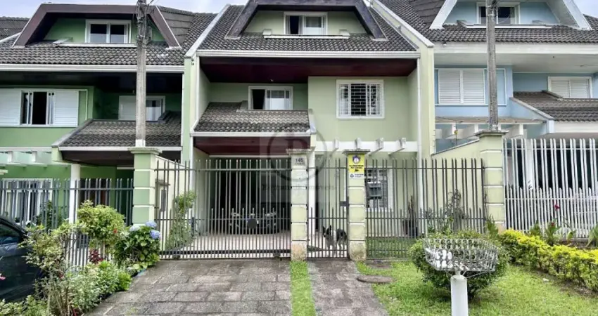 Sobrado triplex 4 dormitórios, sendo 2 suites, na R. Prof. Gelvira Correia Pacheco, rua tranquila e sem saída, entre Jd. Social e Bacacheri.