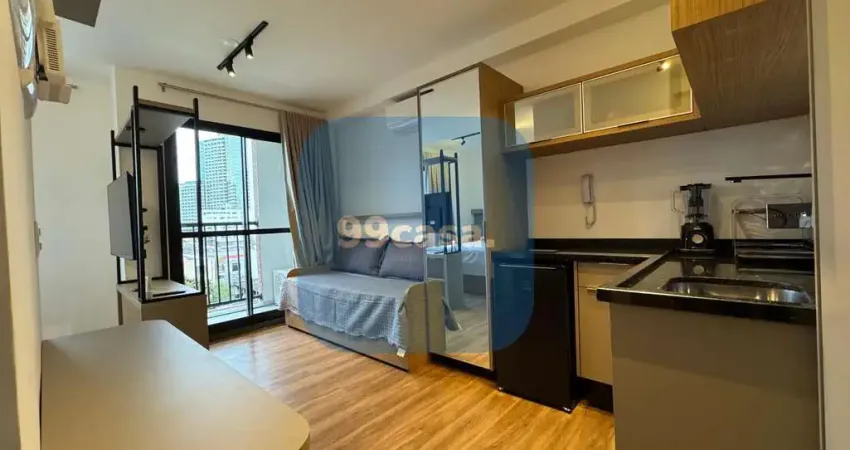 Apartamento Studio mobiliado e com sacada à venda no Centro - Curitiba