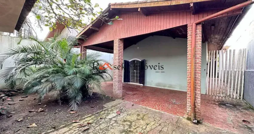Casa com 3 dorms, Nova Itanhaém, Itanhaém - R$ 430 mil, Cod: 1952