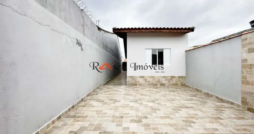 Casa com 2 quartos, Jardim Leonor, Mongaguá - R$ 258 mil, Cod: 2203