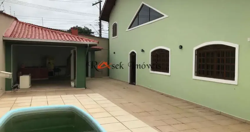 Casa com 4 quartos, Jardim Mosteiro, Itanhaém - R$ 850 mil, Cod: 2278