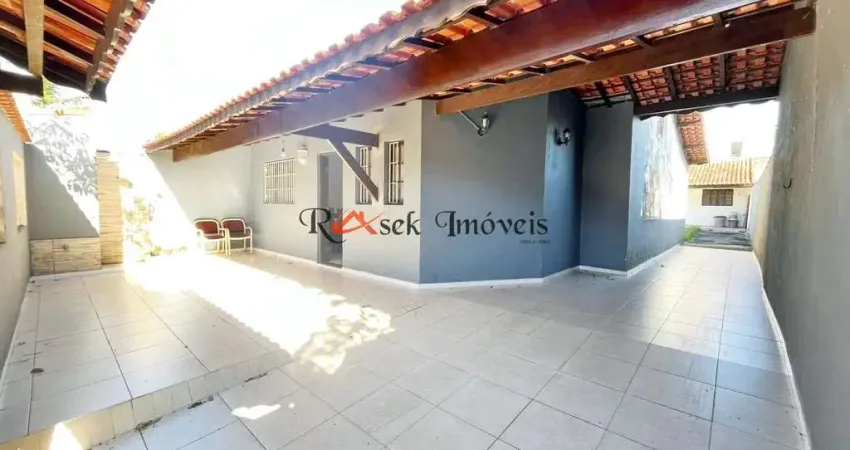 Casa com 3 quartos, Jardim Regina, Itanhaém - R$ 480 mil, Cod: 2339