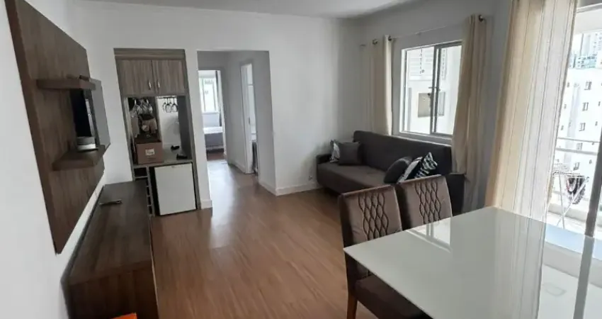 Excelente apartamento no centro de balneário camboriú para passar férias no edifício genova