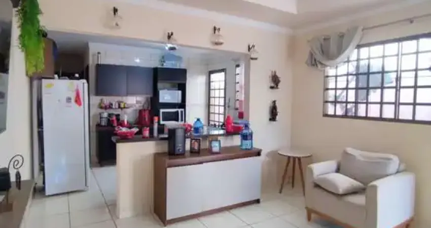 Casa para Venda em Maringá, Jardim Alvorada III, 3 dormitórios, 1 banheiro
