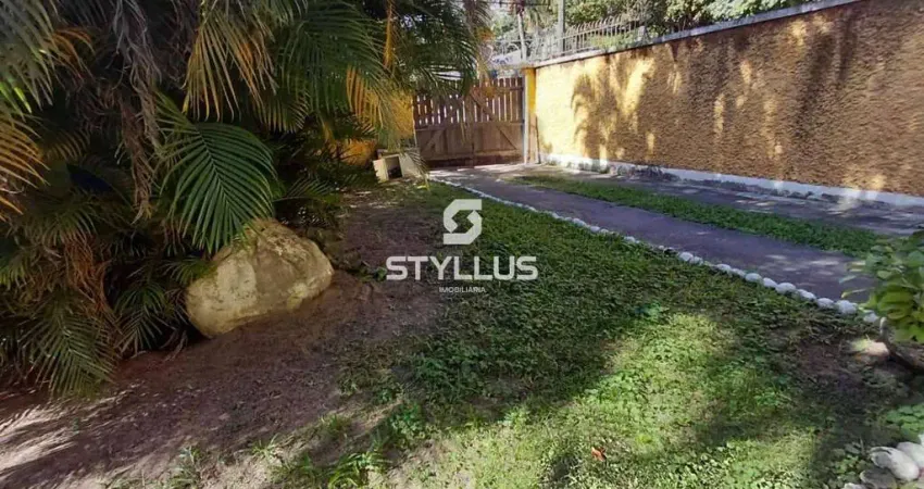 Casa com 3 quartos à venda na Rua Borda do Mato, Grajaú, Rio de Janeiro