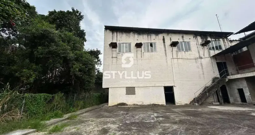 Barracão / Galpão / Depósito à venda na Estrada Adhemar Bebiano, Inhaúma, Rio de Janeiro