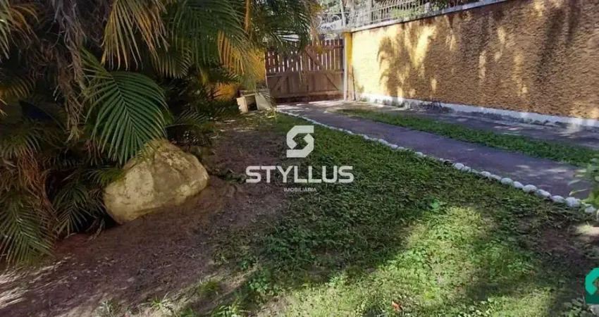 Casa com 3 quartos à venda na Rua Borda do Mato, Grajaú, Rio de Janeiro