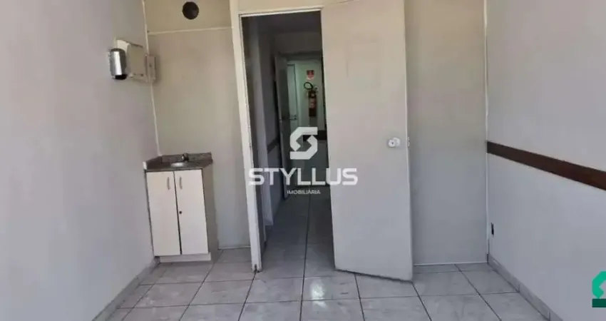Sala comercial à venda na Rua Medina, Méier, Rio de Janeiro