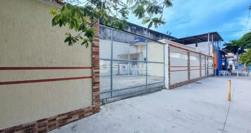 Casa com 2 quartos à venda na Rua Carlina, Olaria, Rio de Janeiro