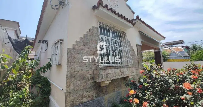 Casa com 3 quartos à venda na Rua Caetano da Silva, Cascadura, Rio de Janeiro