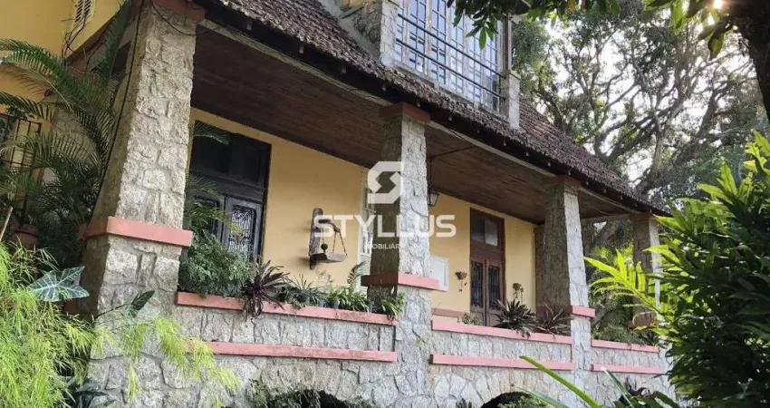 Casa em condomínio fechado com 5 quartos à venda na Rua Filinto de Almeida, Cosme Velho, Rio de Janeiro