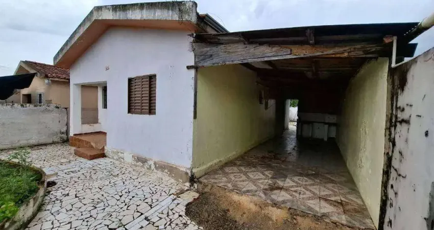 Casa com 2 dormitórios à venda por R$ 180.000,00 - Vossoroca - Votorantim/SP