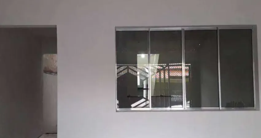 Casa com 3 dormitórios à venda, 179 m² por R$ 385.000 - Cajuru do Sul - Sorocaba/SP