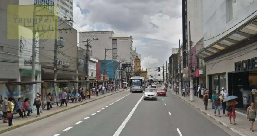 Passa o ponto no centro de Santo Amaro, São Paulo - PT0317.