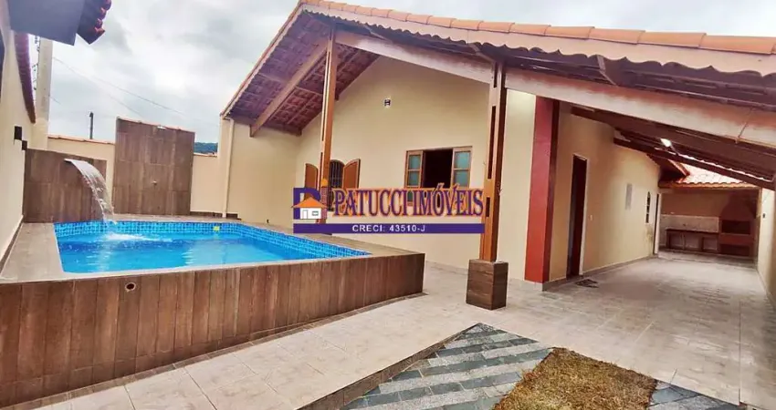 Casa Lote Inteiro - 3 Dormitórios e Piscina no Vera Cruz!