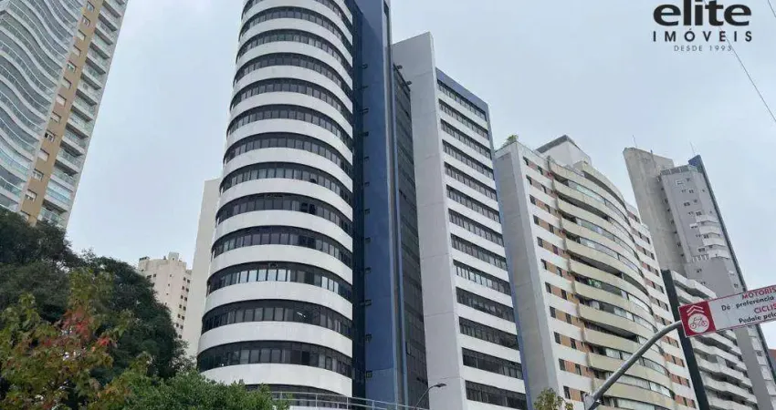 Sala comercial para alugar na Avenida República Argentina, 452, Água Verde, Curitiba