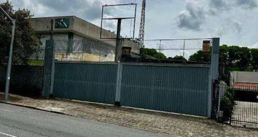 Terreno à venda na Avenida Presidente Kennedy, 2374, Água Verde, Curitiba