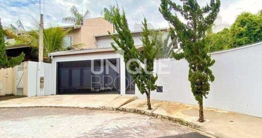 Sobrado com 3 quartos e amplo quintal no Jardim Copacabana, Jundiaí-SP