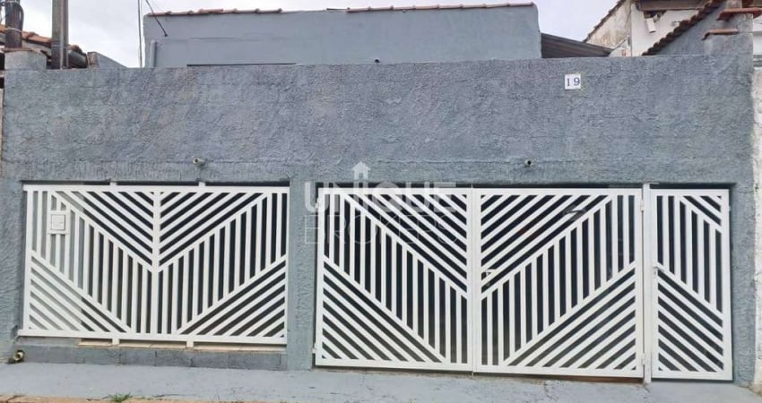 Casa com edícula a venda no bairro Bela Vista - Itatiba/SP.