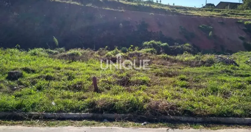 Terreno à venda na Rua Zulnara Rodrigues Braga, s/n, Parque Petrópolis, Várzea Paulista