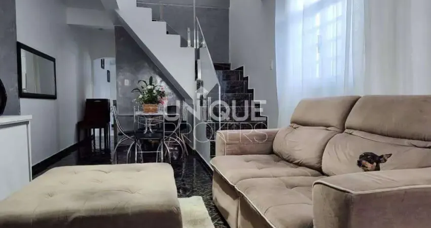 Casa com 3 quartos à venda na Rua Antônio Lourenzon, 22, Vila Marlene, Jundiaí