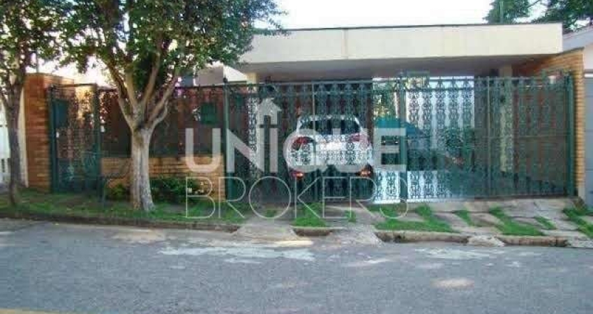 Casa com 4 quartos à Venda, Parque do Colégio - Jundiaí