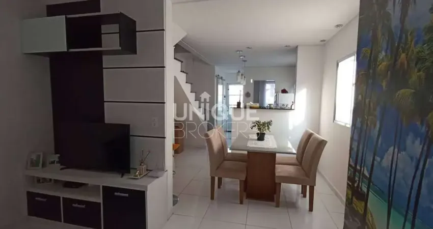 Casa de Condomínio com 2 quartos à Venda, Jardim das Tulipas - Jundiaí