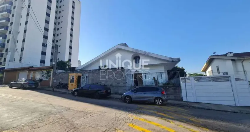 Casa com 5 quartos à venda na Rua Engenheiro Hermenegildo Campos Almeida, 281, Vila Japi II, Jundiaí